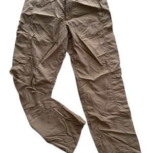 Patagonia Men's Cargo Pants in Tan vintage